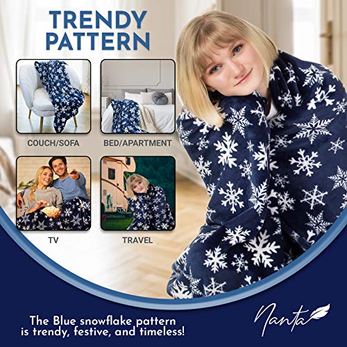 Fleece Blanket with Adorable Pouch (Blue Snowflakes)