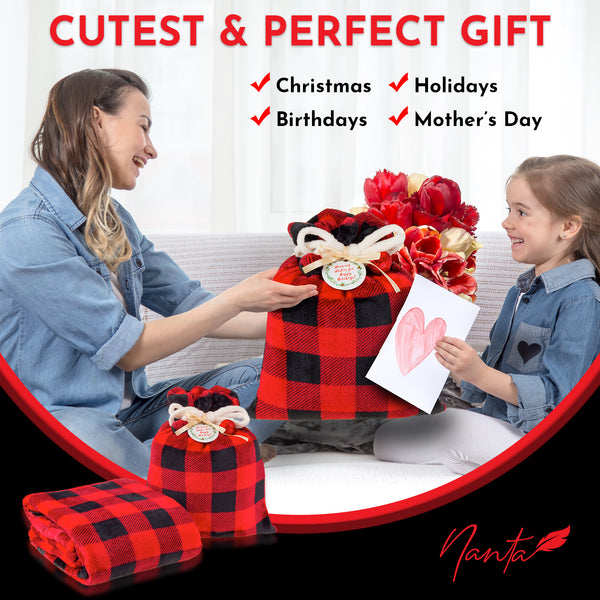 Fleece Blanket With Adorable Pouch (Red/Black Plaid)